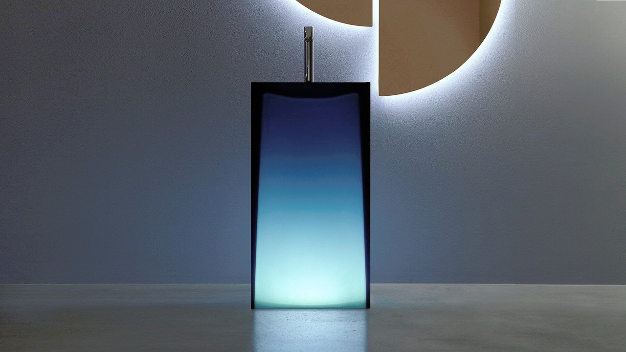 Aura, view 9