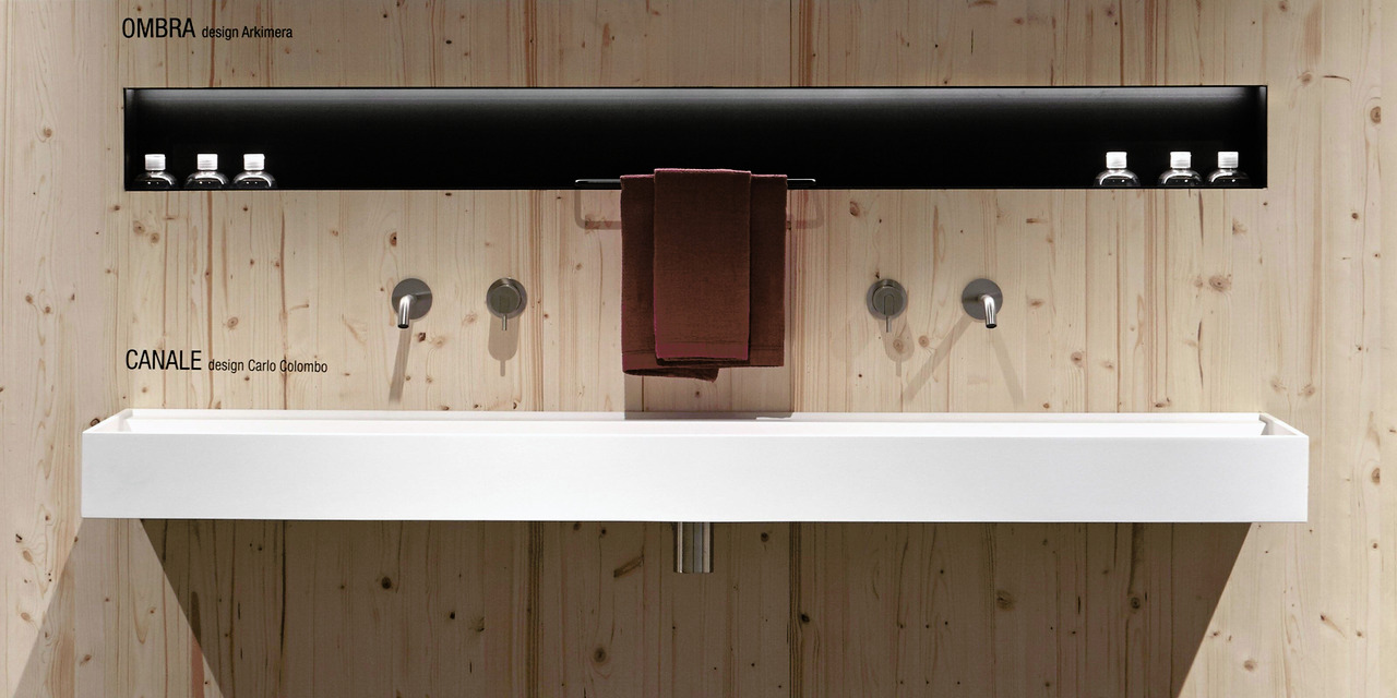 CANALE Wall-Mounted Basin, view 3
