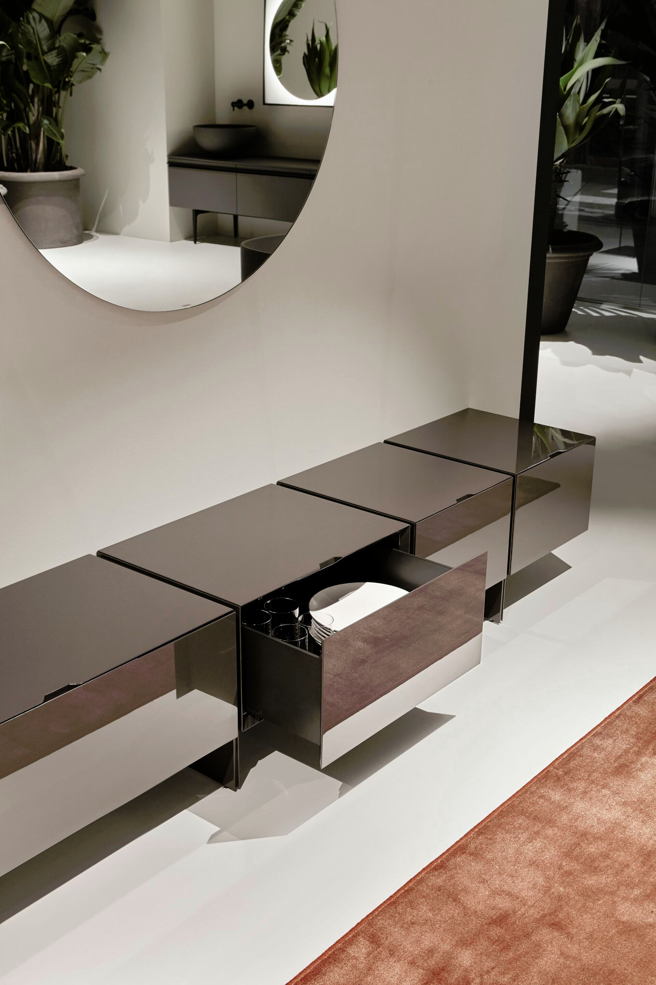 FOX, view 3