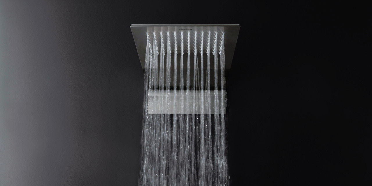 Mezzavela Shower Head, view 5
