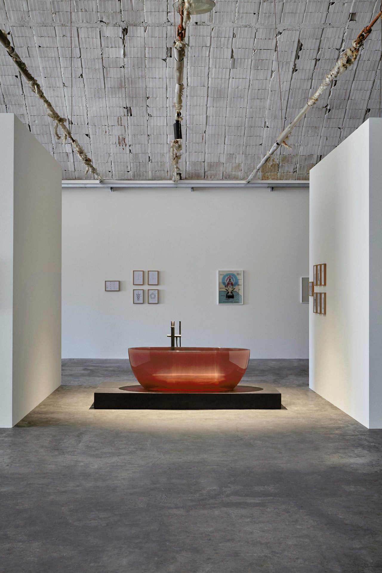 Reflex Cristalmood® Freestanding Bath, view 11