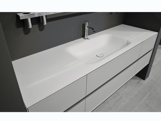 Segno Integrated Basin with Worktop