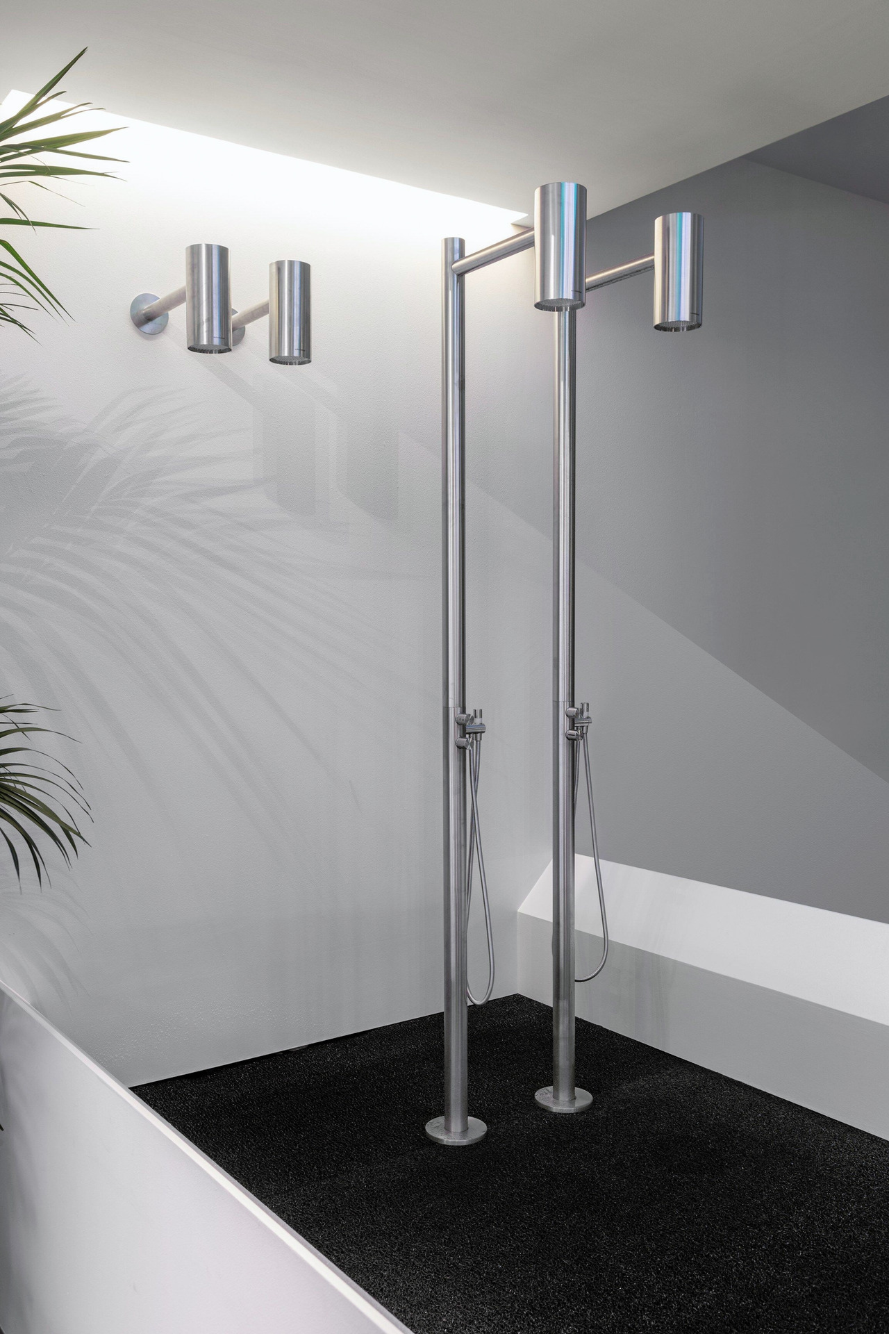 Shawa 2 Freestanding Shower Column, view 4