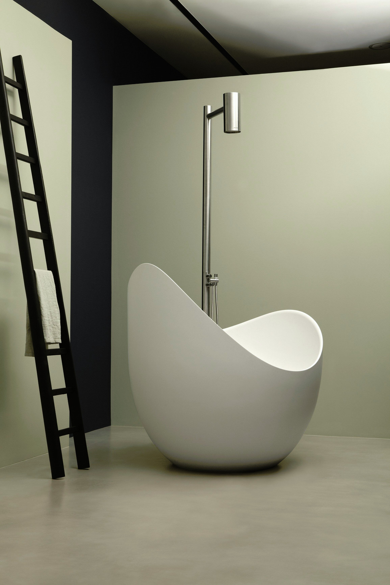 Shawa 2 Freestanding Shower Column, view 9