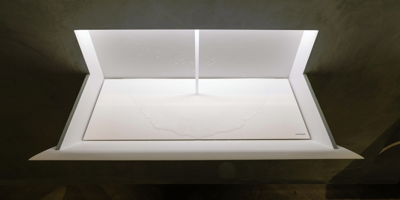 Strappo Corian® Wall-Mounted Washbasin, view 8
