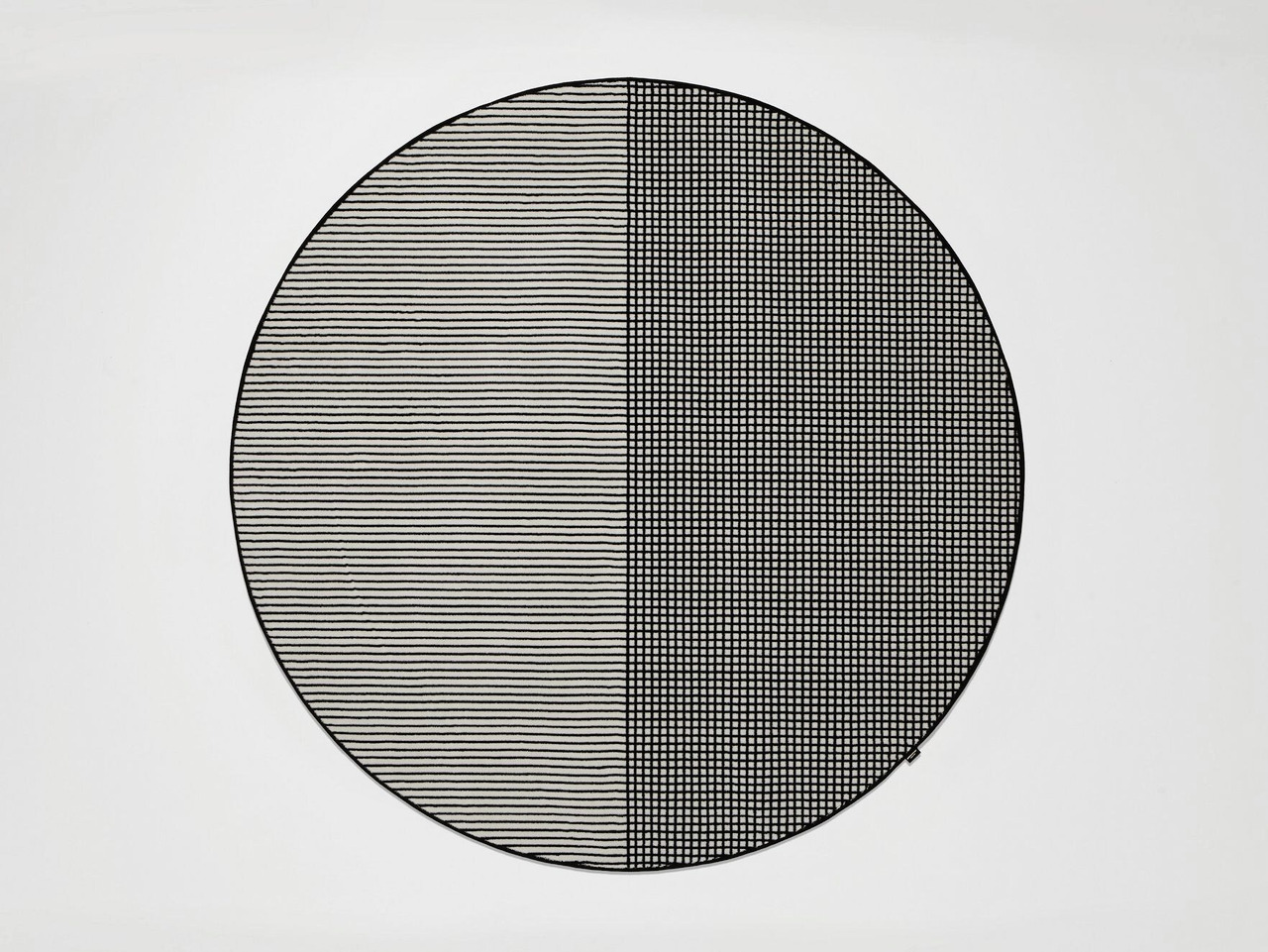 TRAMATO TR810 Round Rug