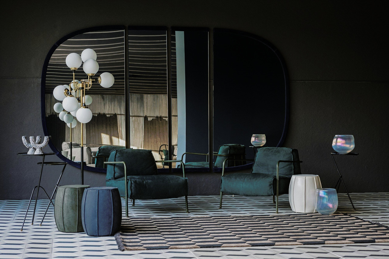 Bruxelles Leather Armchair, view 6