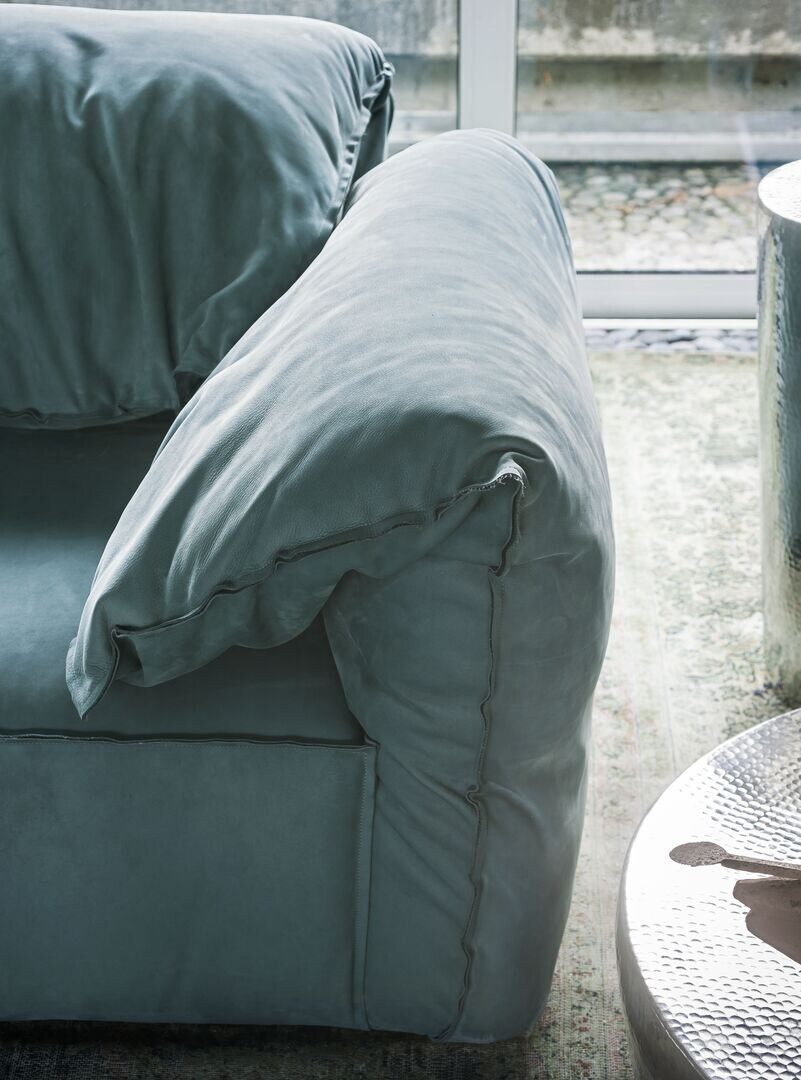 Casablanca Sofa, view 6