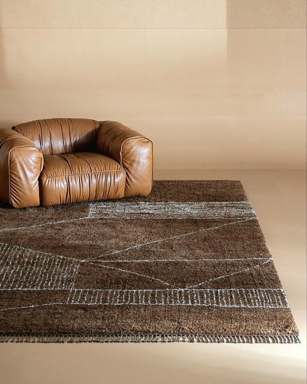 Chicago Armchair, view 3