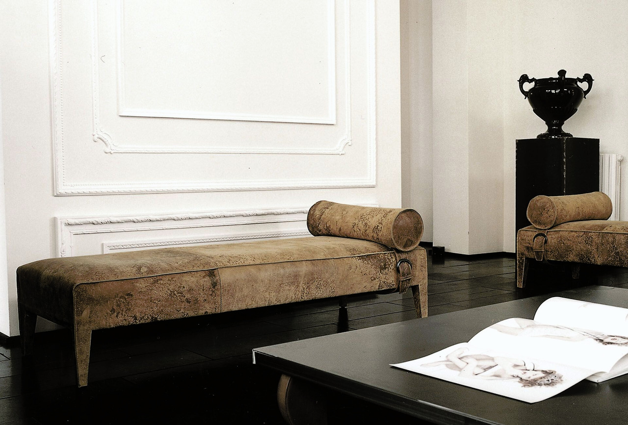 Freud Leather Bench by Baxter P., view 4