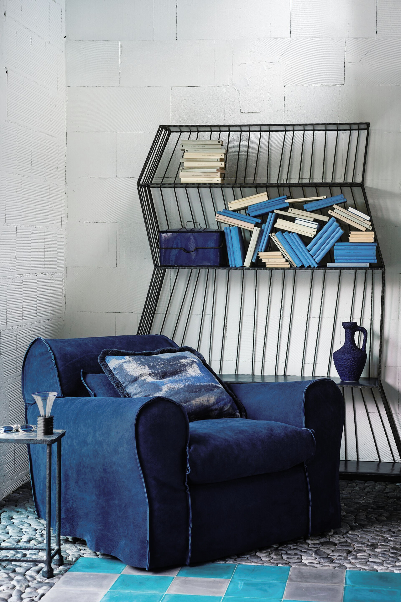 Housse Leather Armchair, view 2