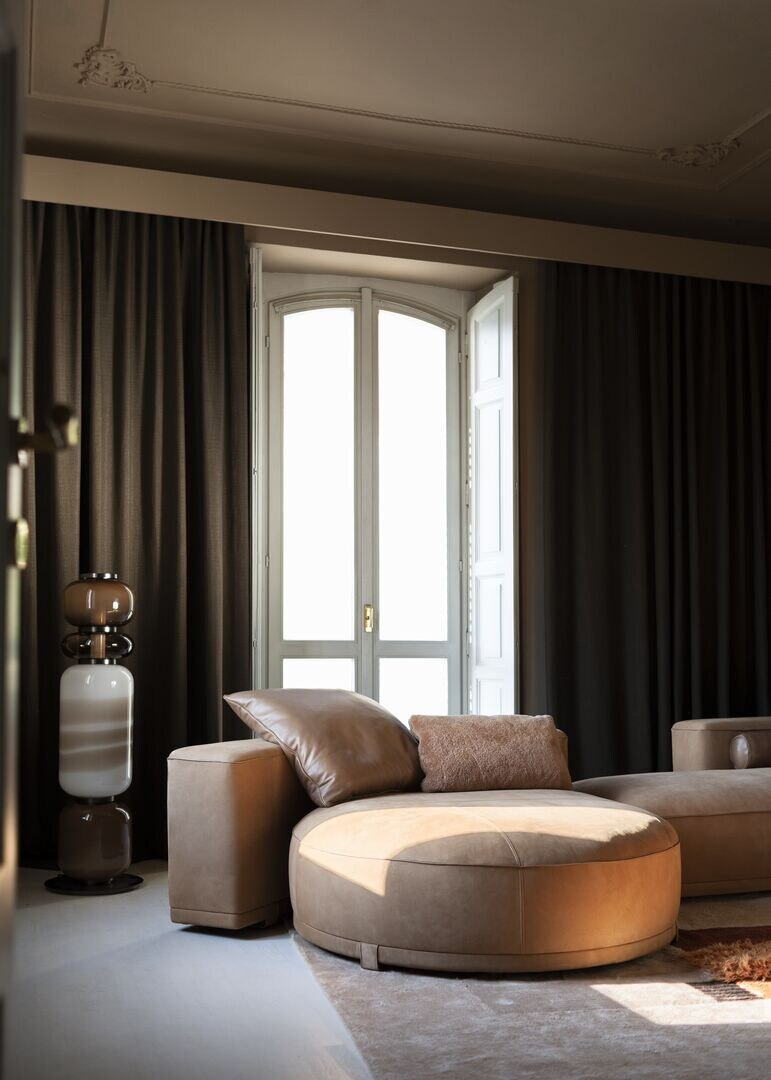 Juliette Baxter Modular Leather Sofa, view 11