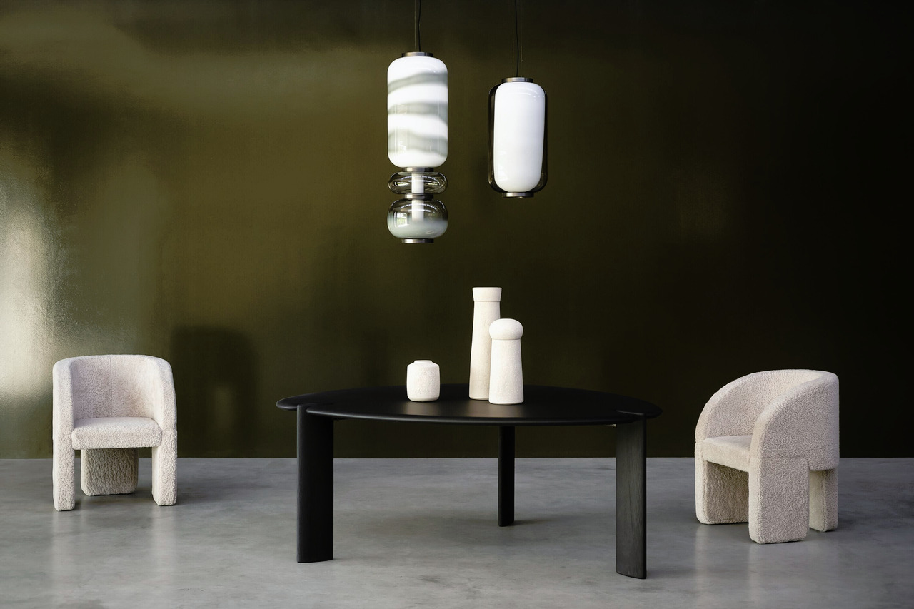 Lazybones Mouton Armchair, view 2
