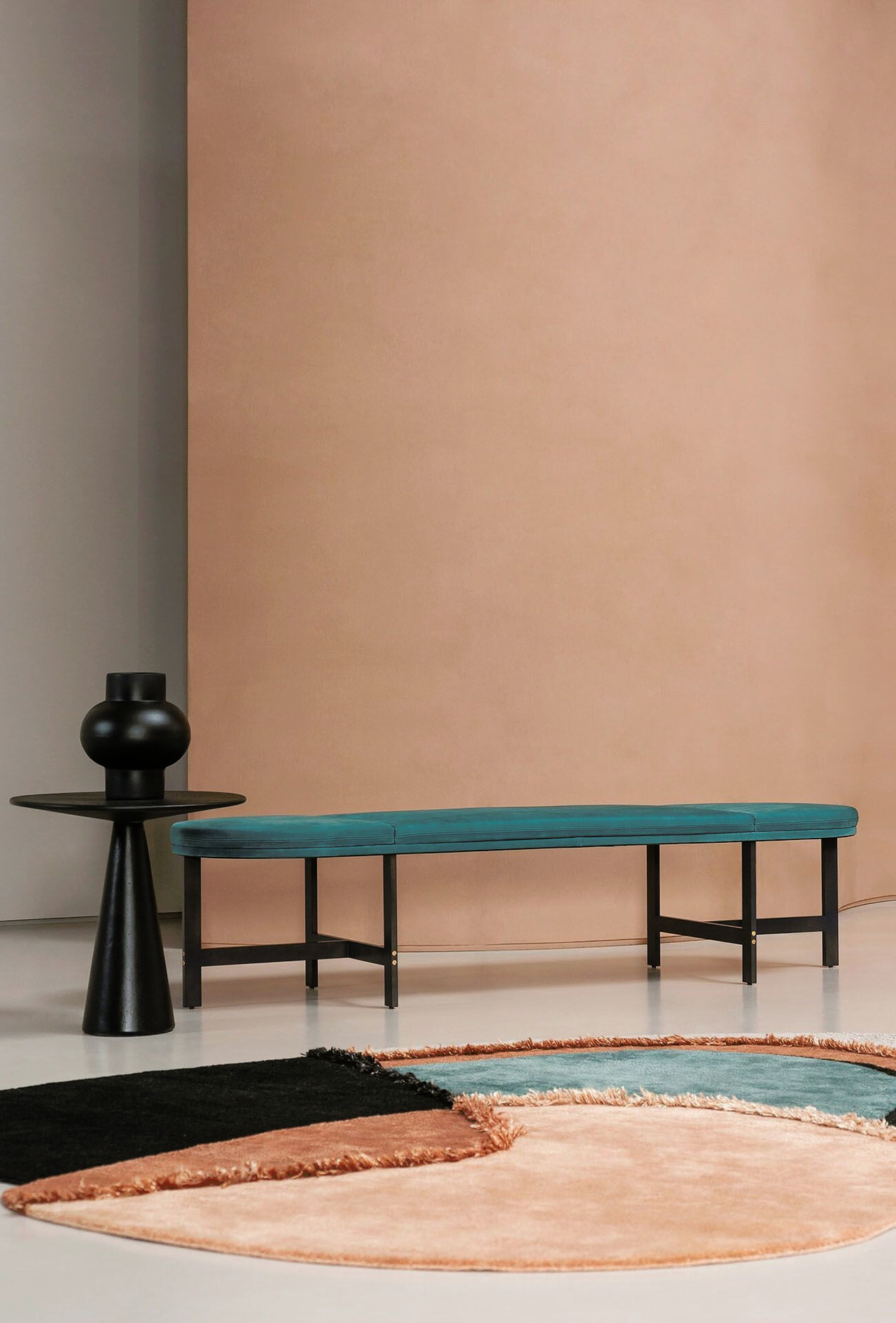 Passepartout Bench, view 3
