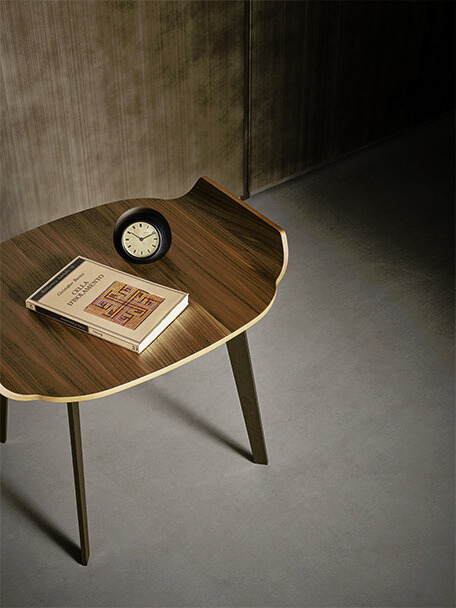 Olos Bedside Table