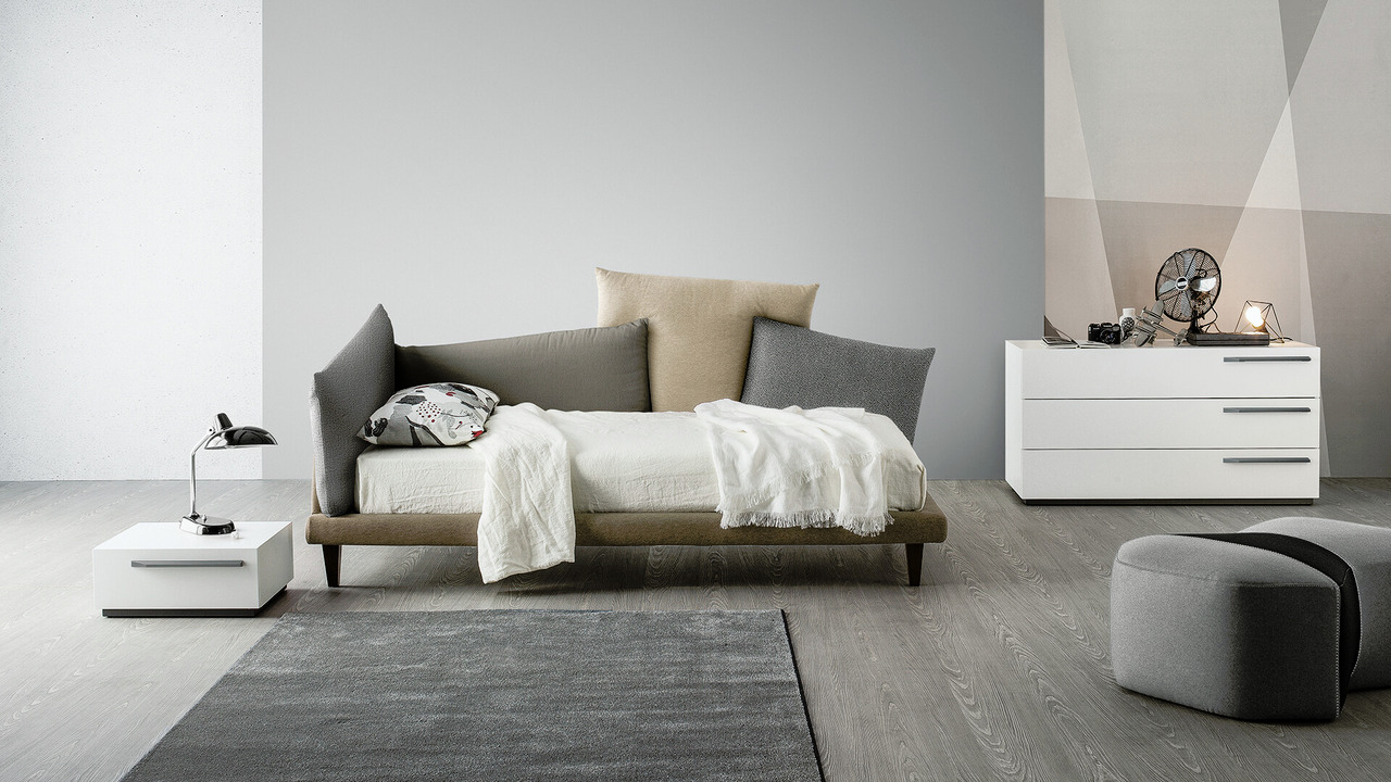 Picabia Single Bed