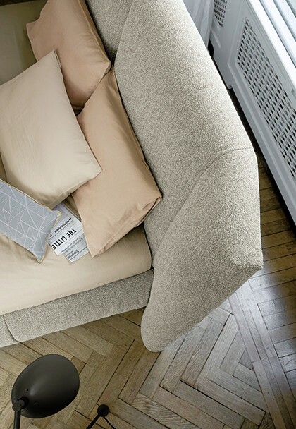 Youniverse Bed, view 3