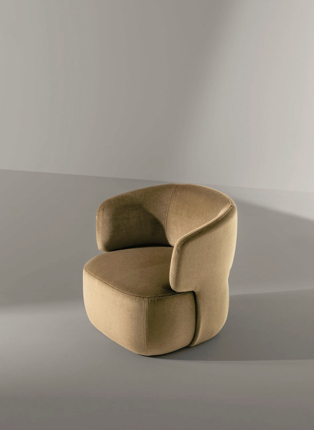 Doge Armchair, view 13