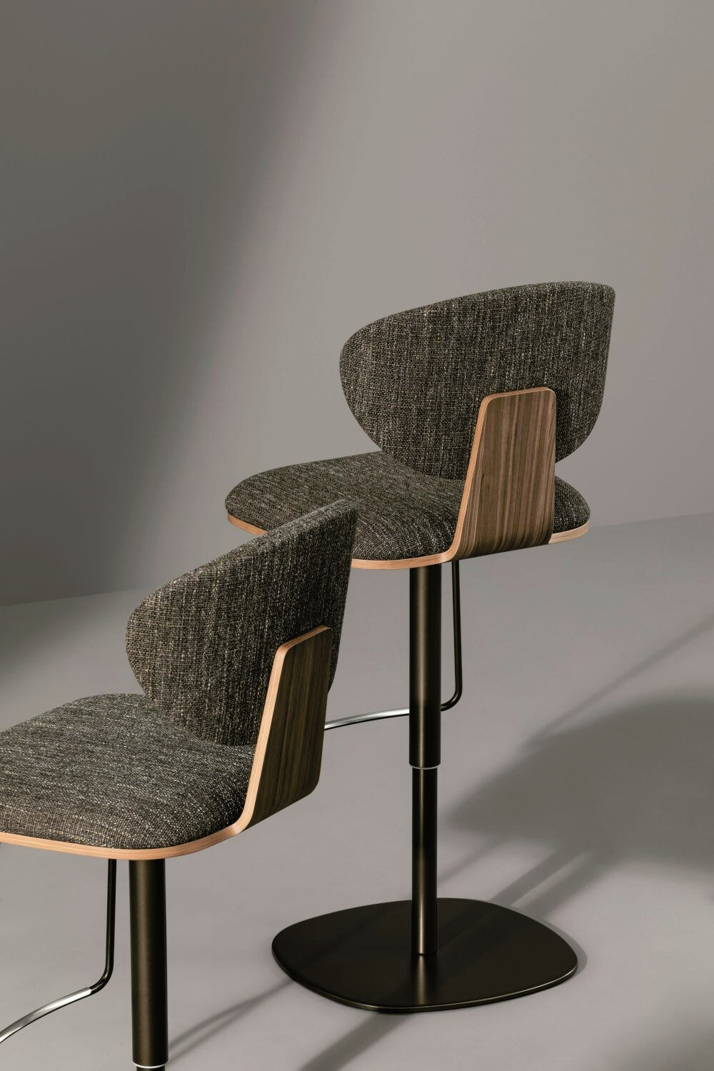 Olos Too Designer Bar Stool by Bonaldo, view 4