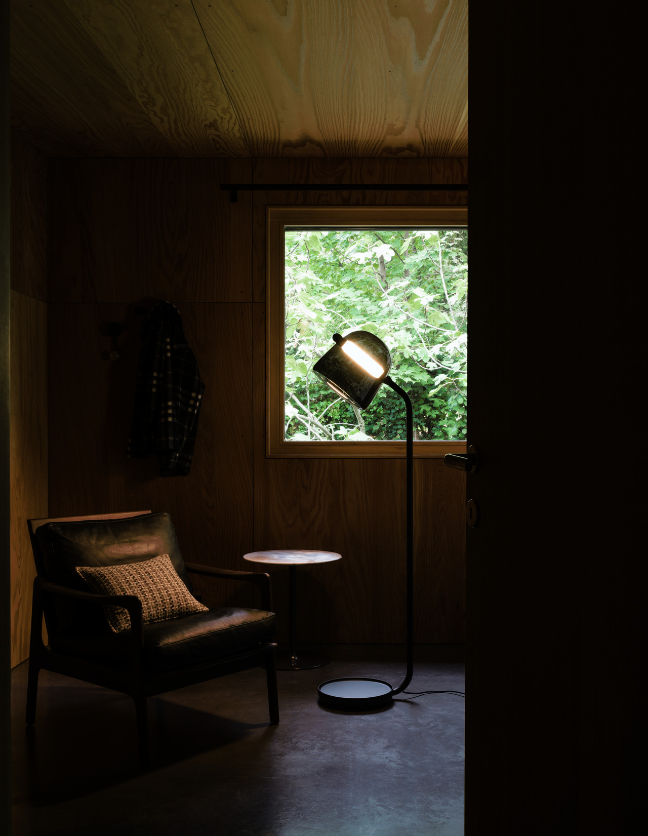 Mona Medium Lighting Collection, view 24