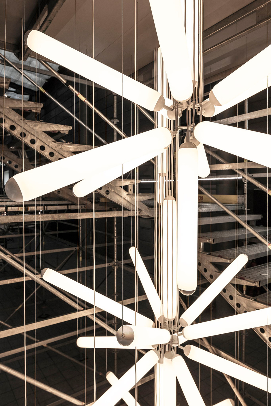 Puro Sparkle Pendant Light, view 20
