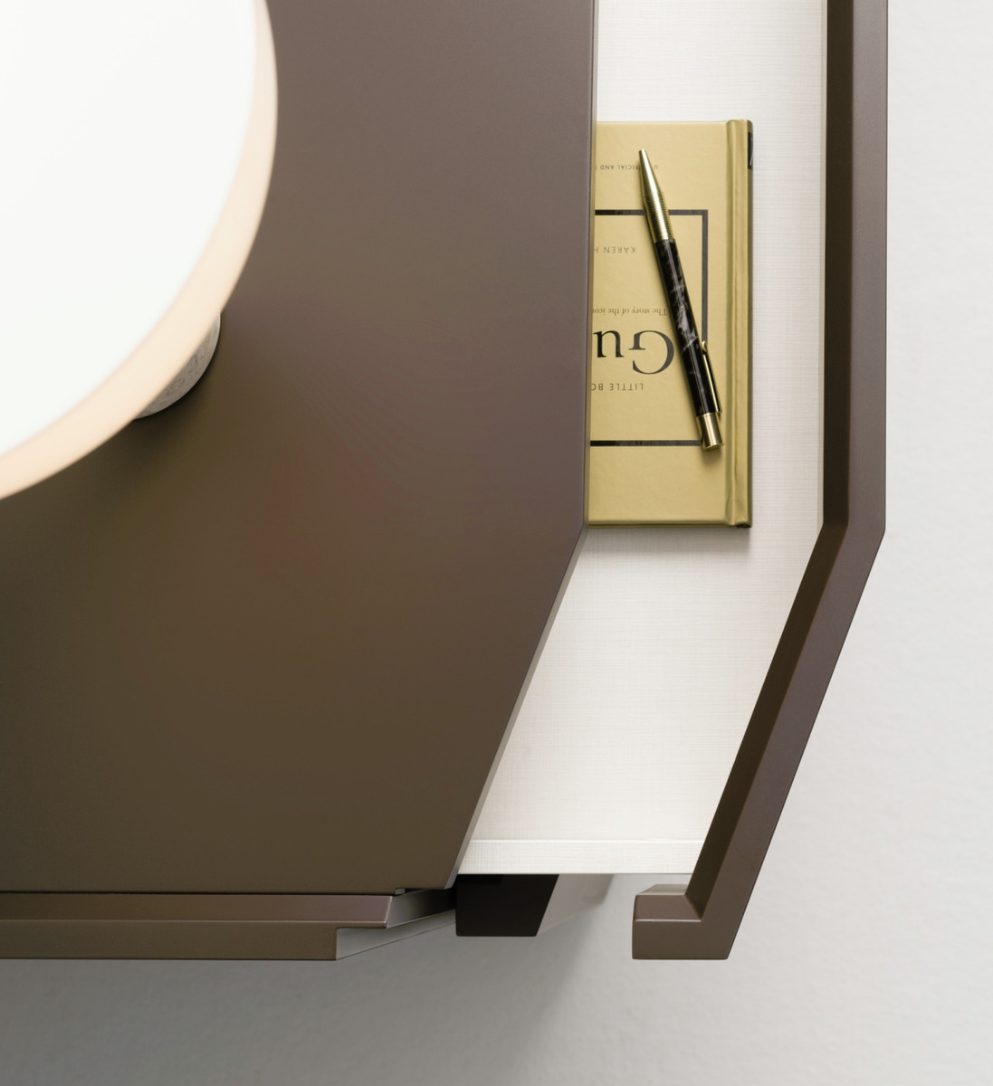 Delineo Desiree, view 3