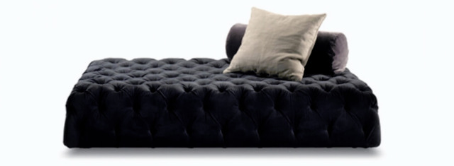 Rollking Desiree Sofa