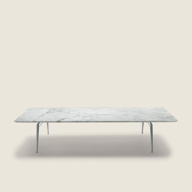Este Table