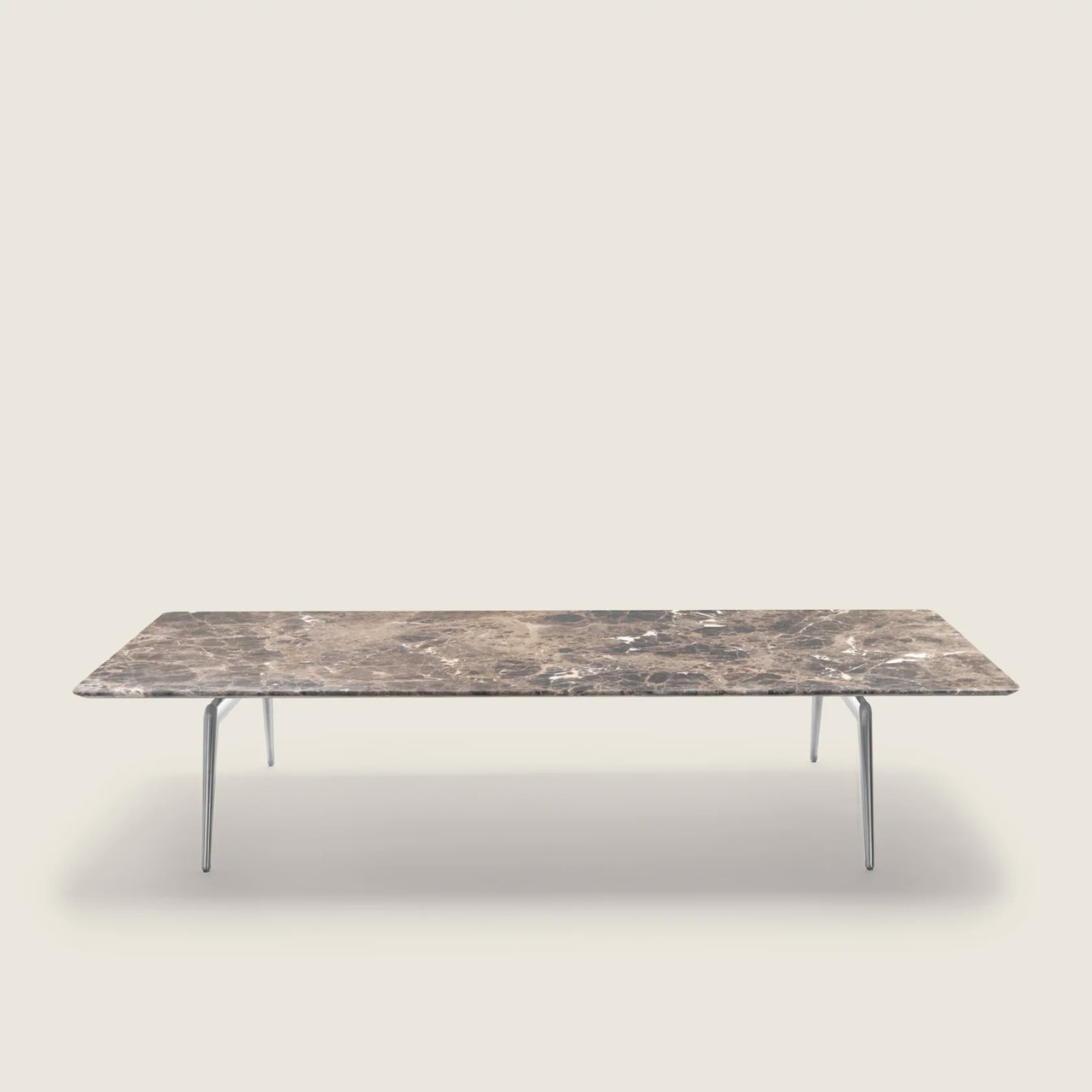 Este Table, view 2