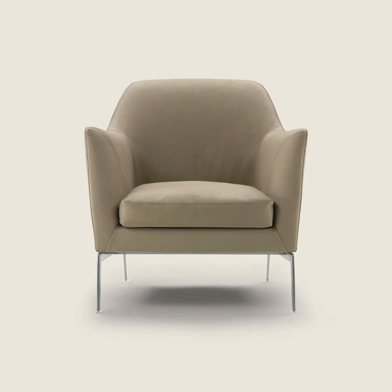 Luce Armchair, view 2