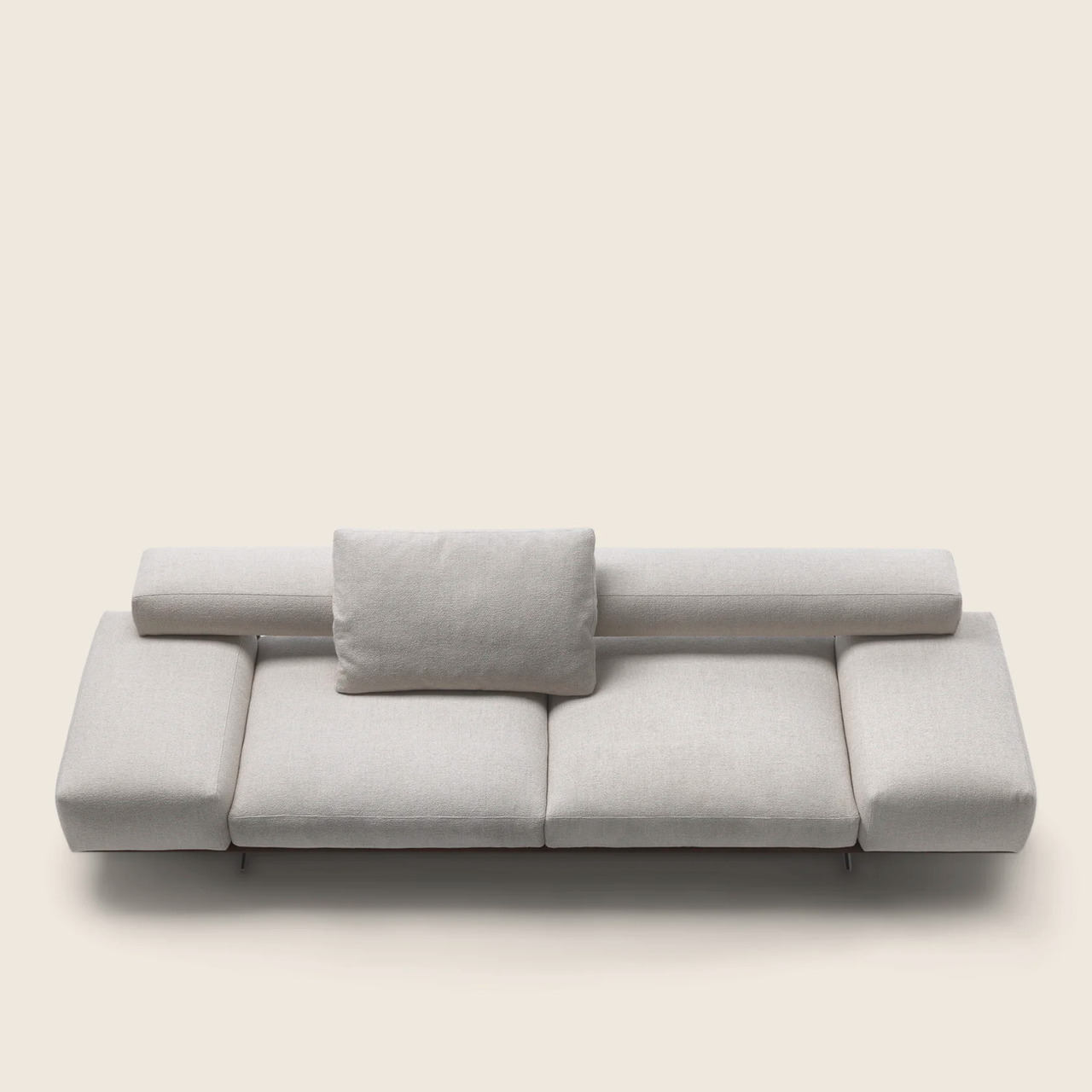 Wing Sofa by Flexform, view 4