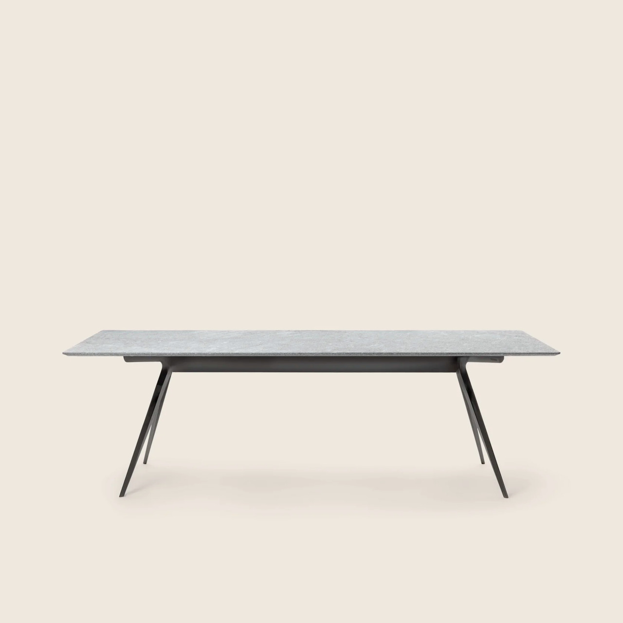 Zefiro Outdoor Table