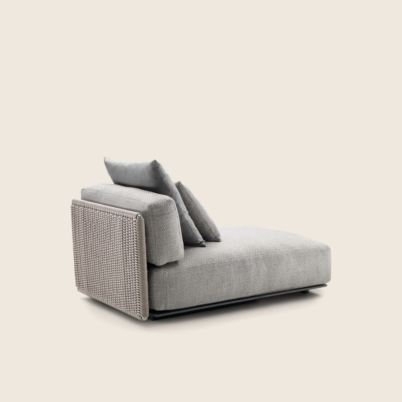 Eddy Sun Lounger by Flexform, view 2
