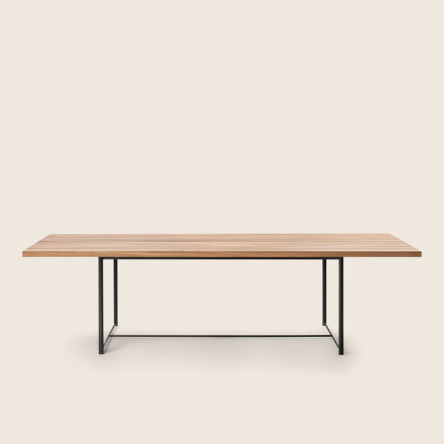 Levante Dining Table