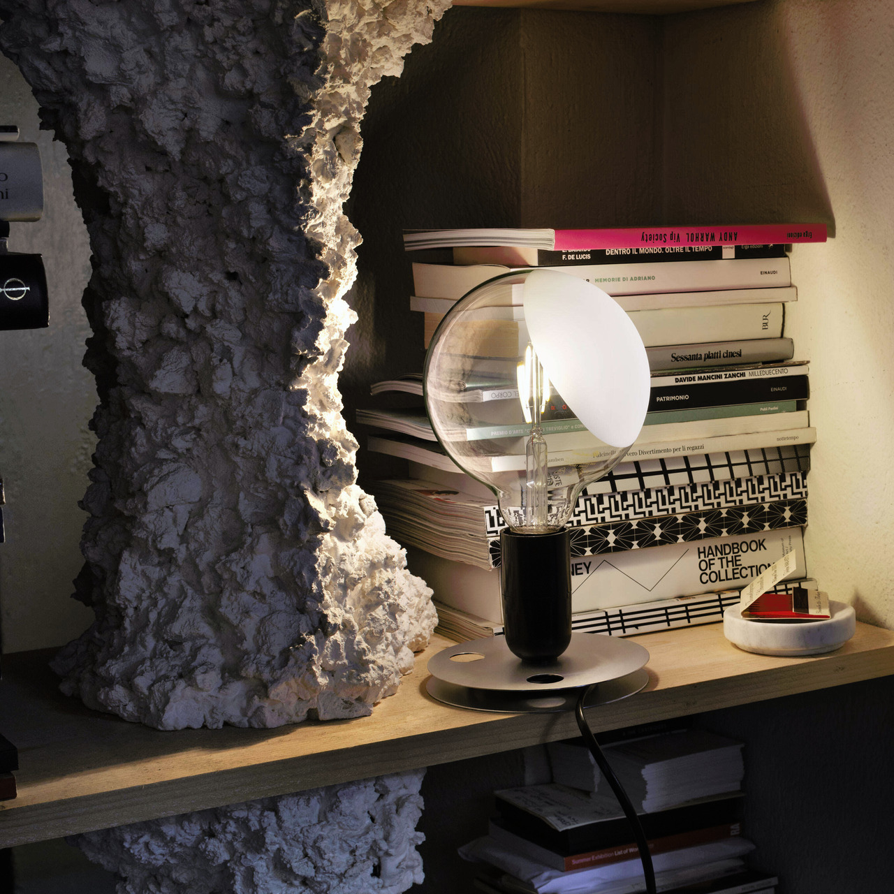 Lampadina by Flos
