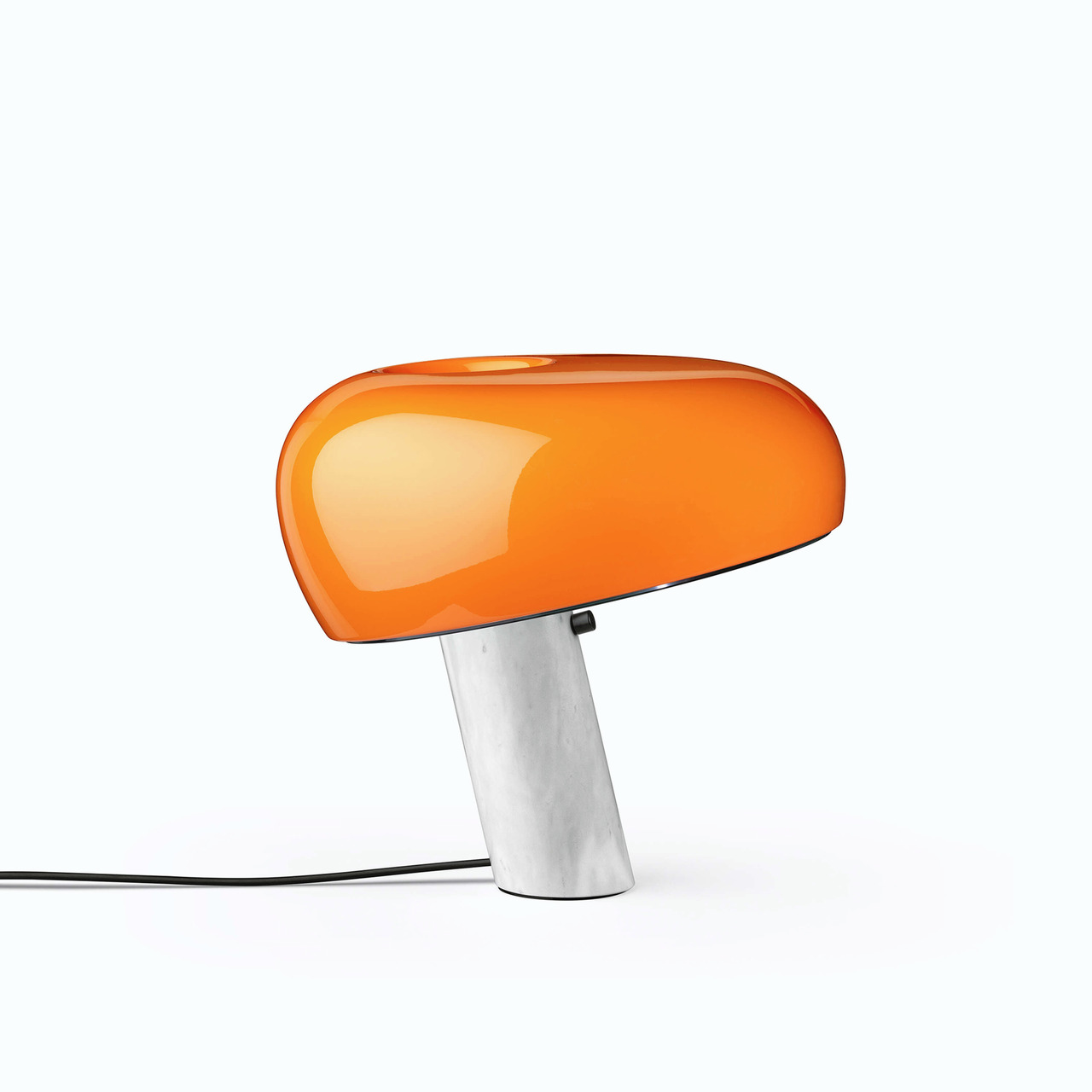 Snoopy Flos, view 2