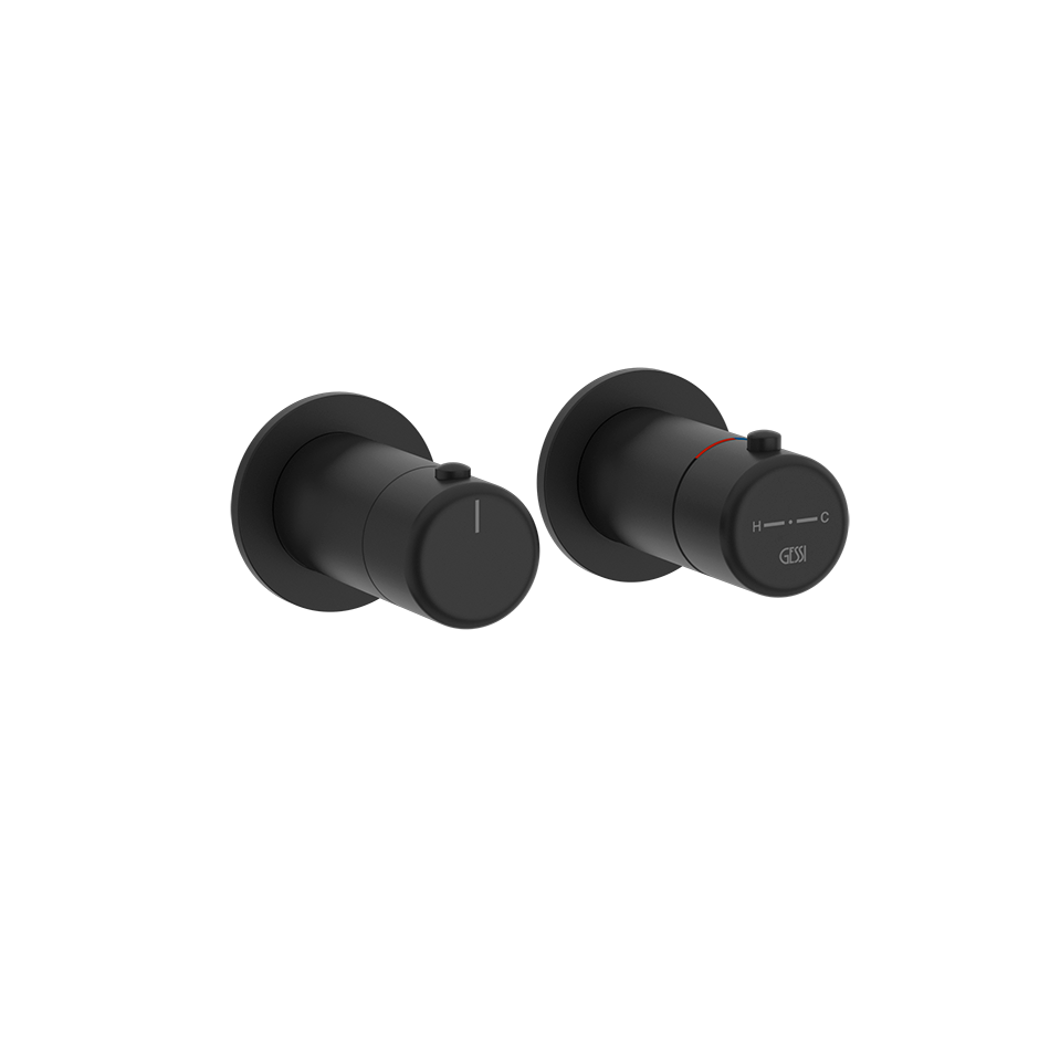 MATTE BLACK