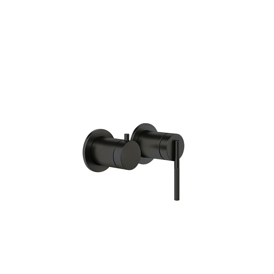 MATTE BLACK