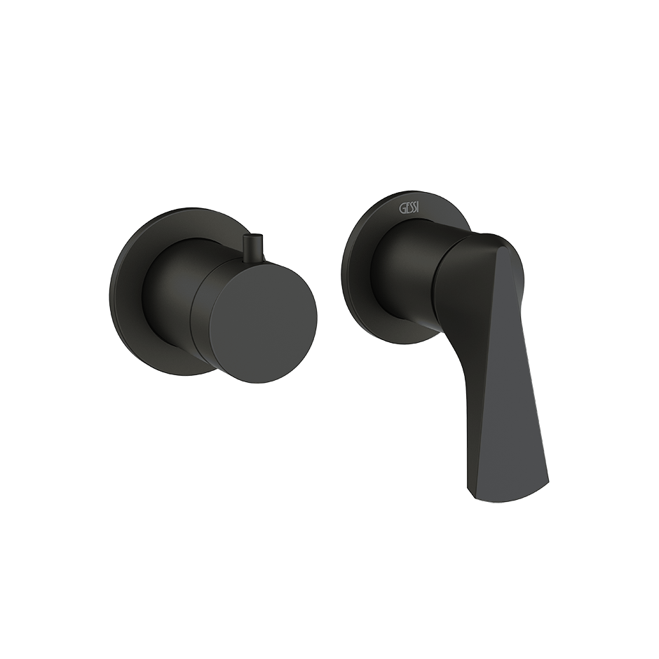 MATTE BLACK