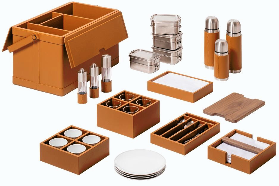 Picnic Organizer with Rigid Structure and Fold-Down One-Piece Handle, view 2