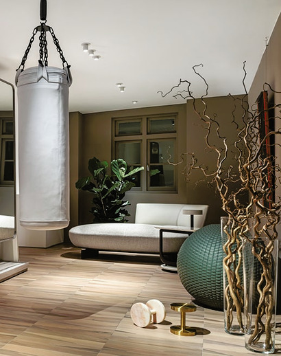 Ali Decorative Object by Giorgetti, view 3