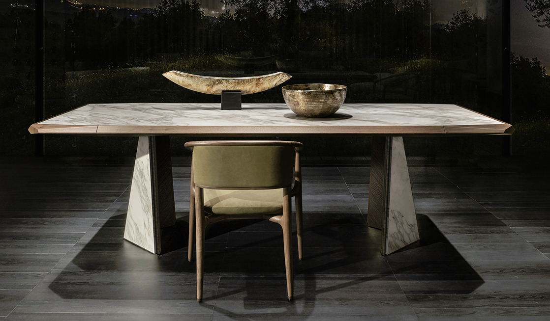 Amadeus Table by Giorgetti, view 2