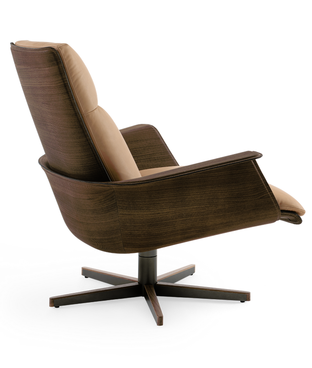 Clori Armchair by Giorgetti