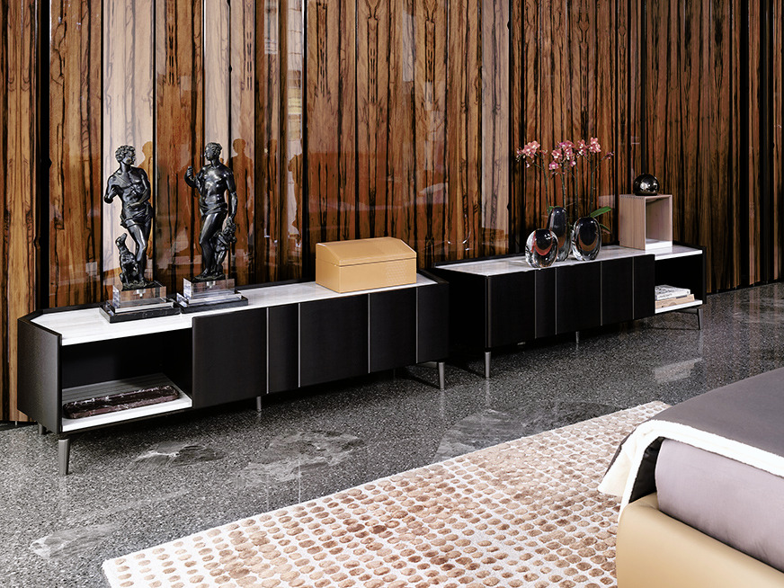 Essence Decorative Object by Giorgetti, view 2