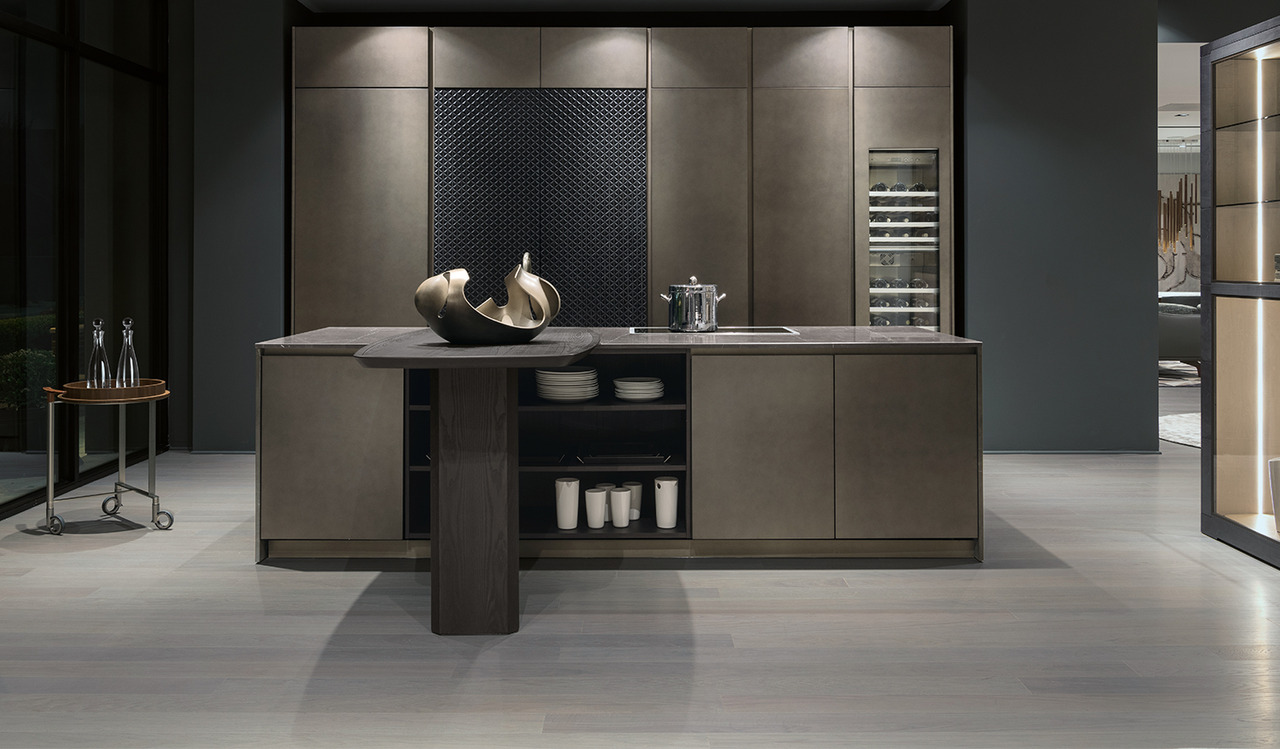 Gk.01 Decorative Object by Giorgetti