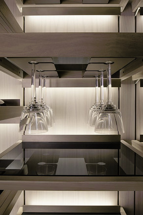 Gk.03 Decorative Object by Giorgetti, view 10