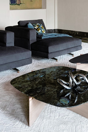 Griffe Coffee and Side Table by Giorgetti, view 8