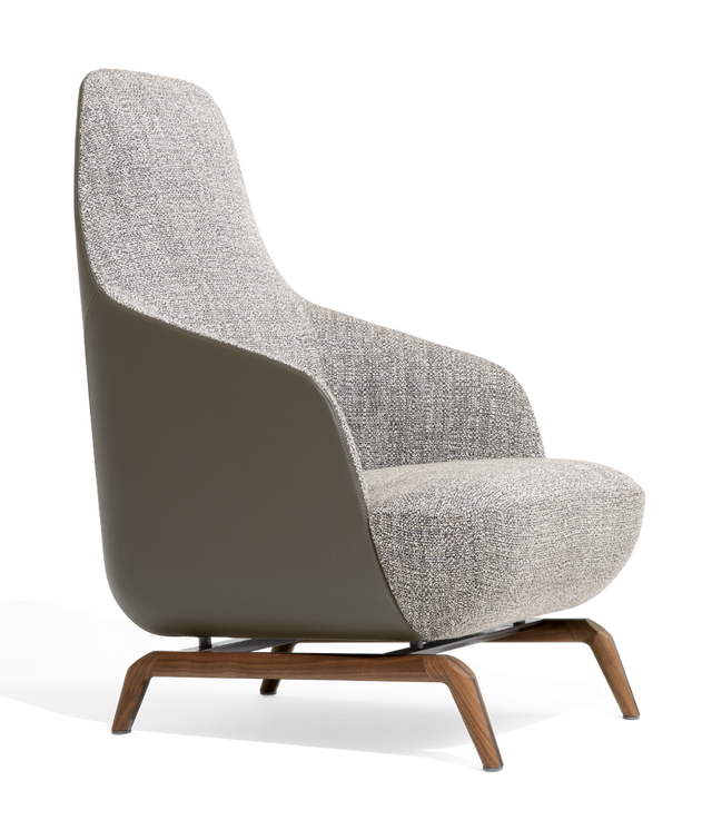 Janet Armchair by Giorgetti
