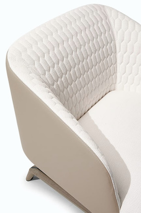 Janet Armchair by Giorgetti, view 5