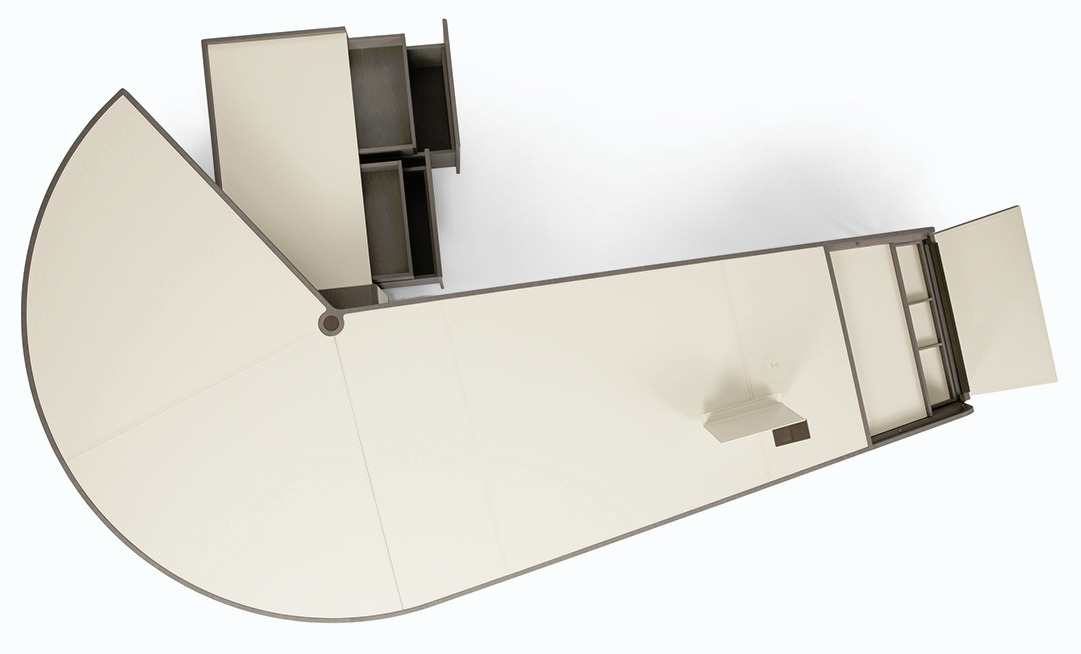 Tenet Table by Giorgetti, view 2